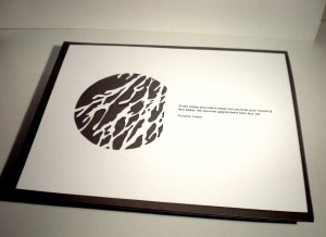 Papier découpée & citation-Pierre Leblanc