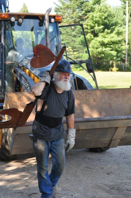 Pierre Leblanc sculpteur_Symposium Duhamel_Hommage à Tinguely